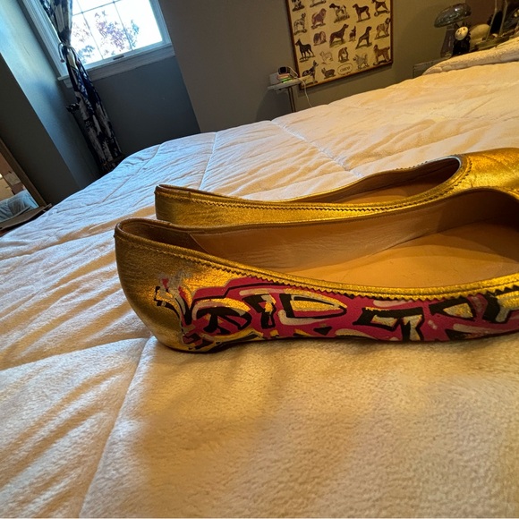 Christian Loubutin - Picture 5 of 16